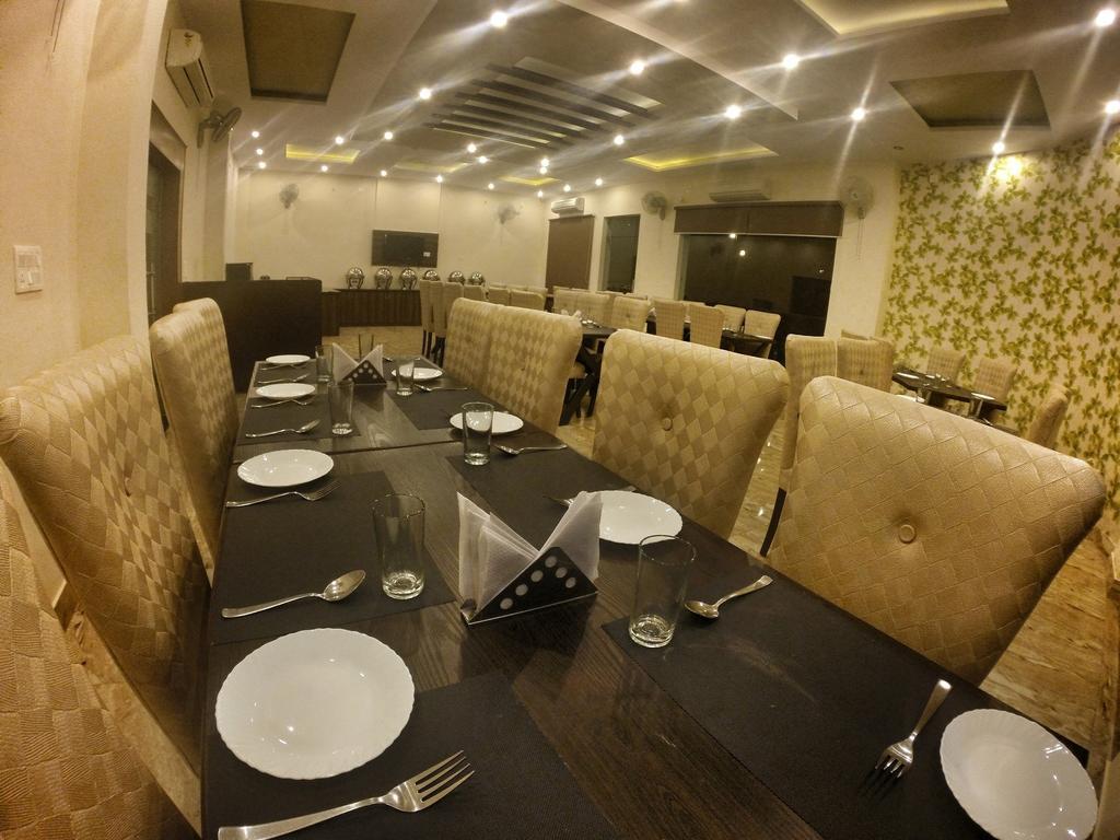 V Resorts Rajaji National Park Rishikesh Exterior photo